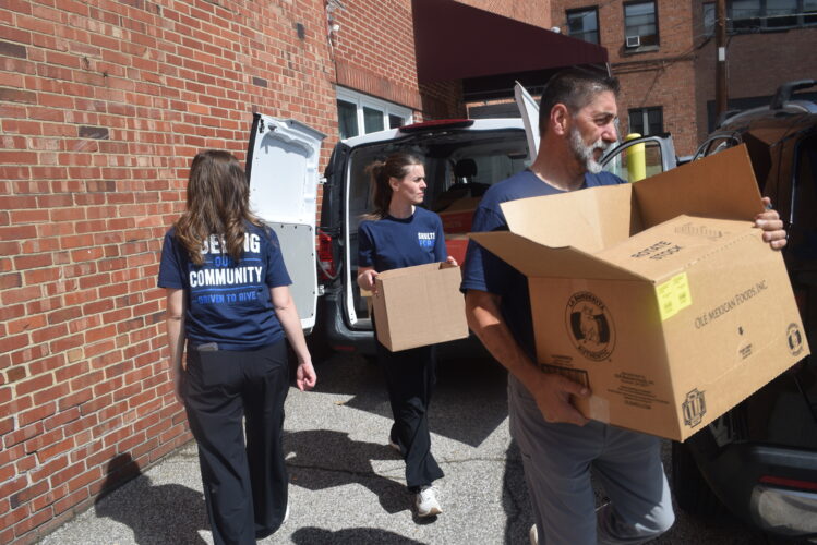 Shults Ford Steps Up For Soup Kitchen